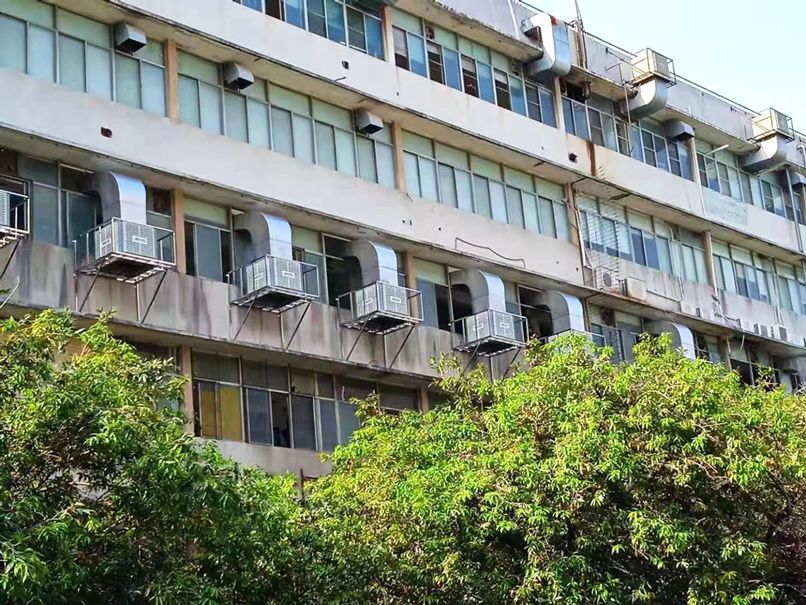 为大型厂房降温用水冷环保空调作为厂房降温方案设备.jpg